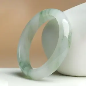 Natural jade bracelets.New style authentic jade bracelets for women, Tian Shan Cui Xue Cui floating flower jade bracelets, genuine jade bracelets.The true meaning of love.