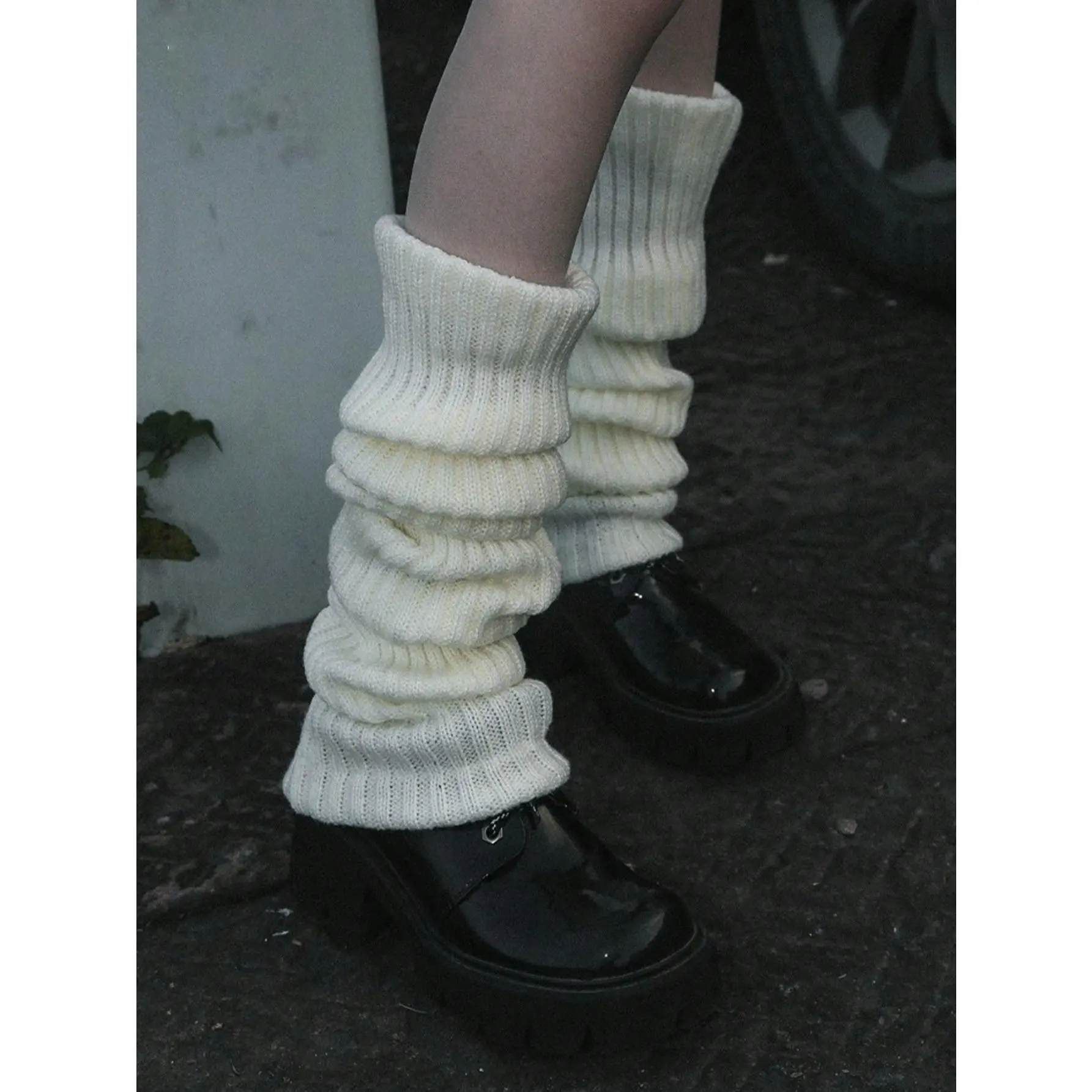 Women's Knit Rib Leg Warmers - 1-Pair Casual Solid Vertical Striped Knitwear Socks, Clothes for Casual Look Pairs with Easy Outfits, 100% Acrylic, One Size Fits, Hand Wash Only Do Not Dry Clean, Suitable for Spring, Autumn (All Seasons Compatible)