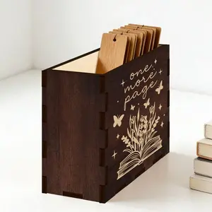 Square Bookmark Clip, Book Lover Gift, Office Supplies, Desk Accessories, End-Of-Year Present, Ideal for Librarians, Teachers, Women