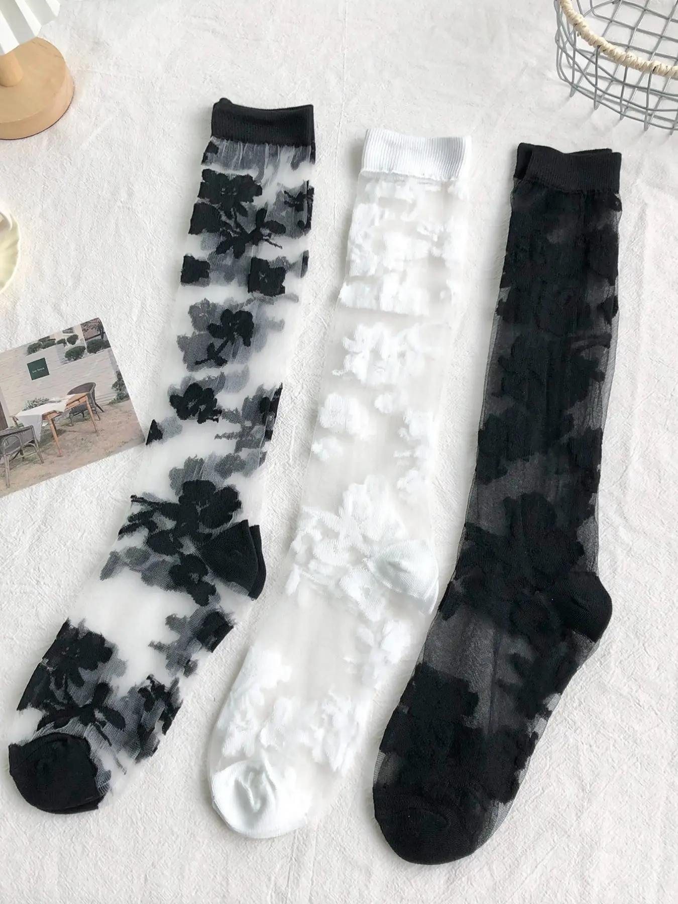 3pairs sexy Fashion Feminine lace flower Floral calf socks breathable, comfortable, transparent and casual socks suitable for women's daily dance party socks for Lady, Elegance