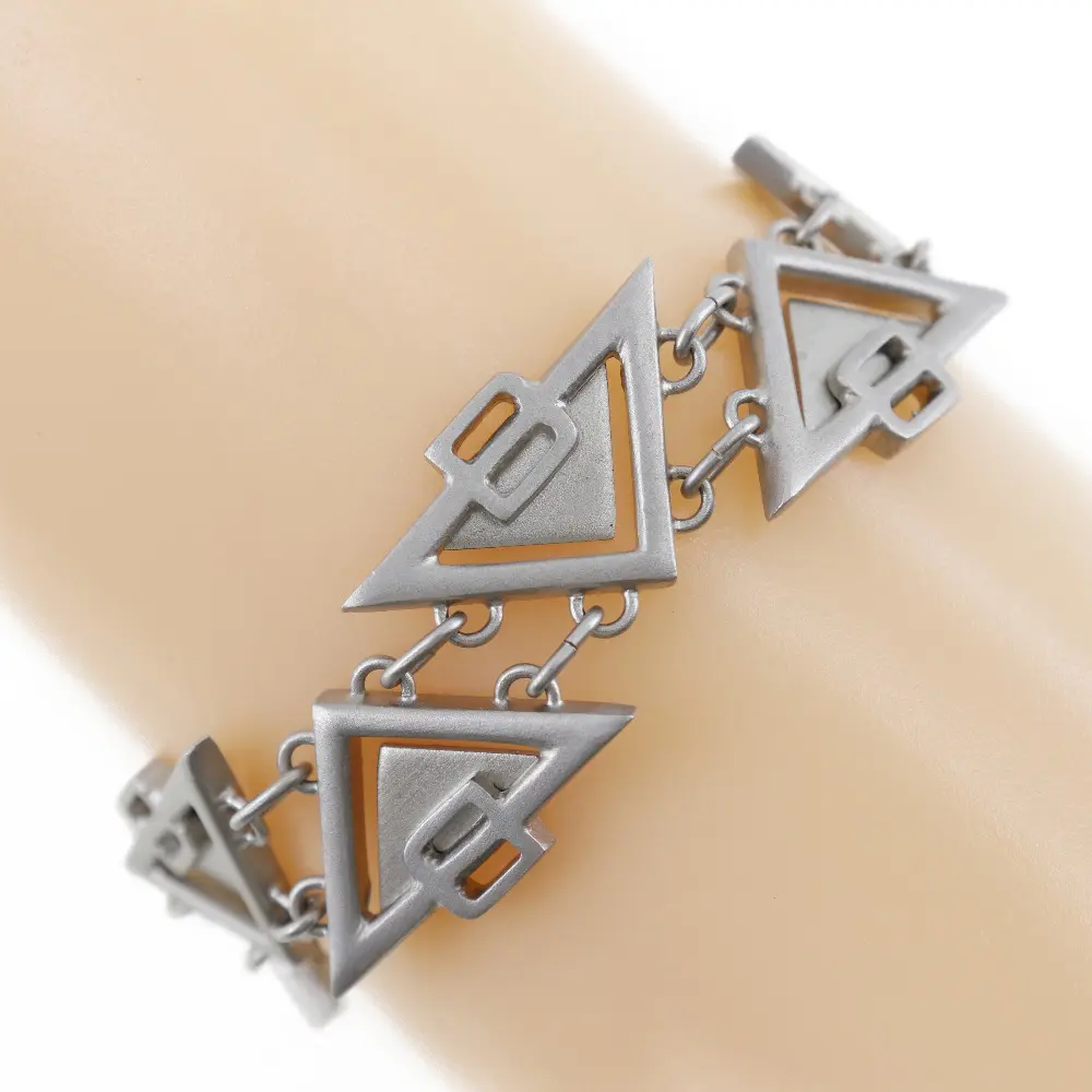 Pre-owned BOTTEGA VENETA Sterling Silver 925 (Ag925) Small Leather Goods Silver 925 Bracelet