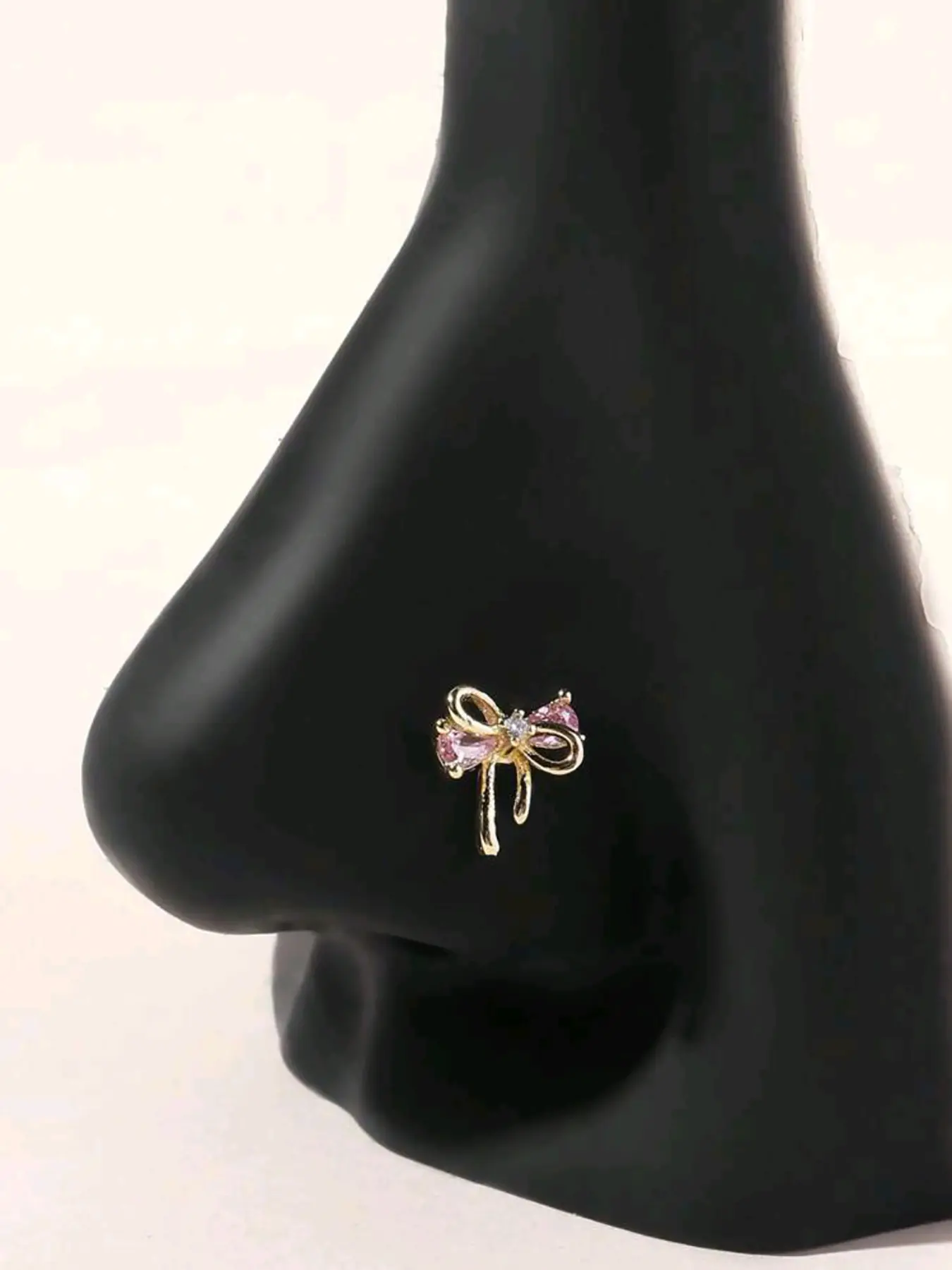 Elegant Butterfly Nose Pin/nose Ring, Rhinestone Decorated, Stainless Steel Chain, All-Season Fashion Accessory, Body Jewelry Accessory, Nose Piercing Jewelry, Body Jewellery