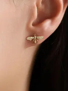 Vintage Bee Earrings, Unique Insect Design Jewelry Gift for Nature Lovers, Perfect Accessory for Casual, Unique Insect Motif