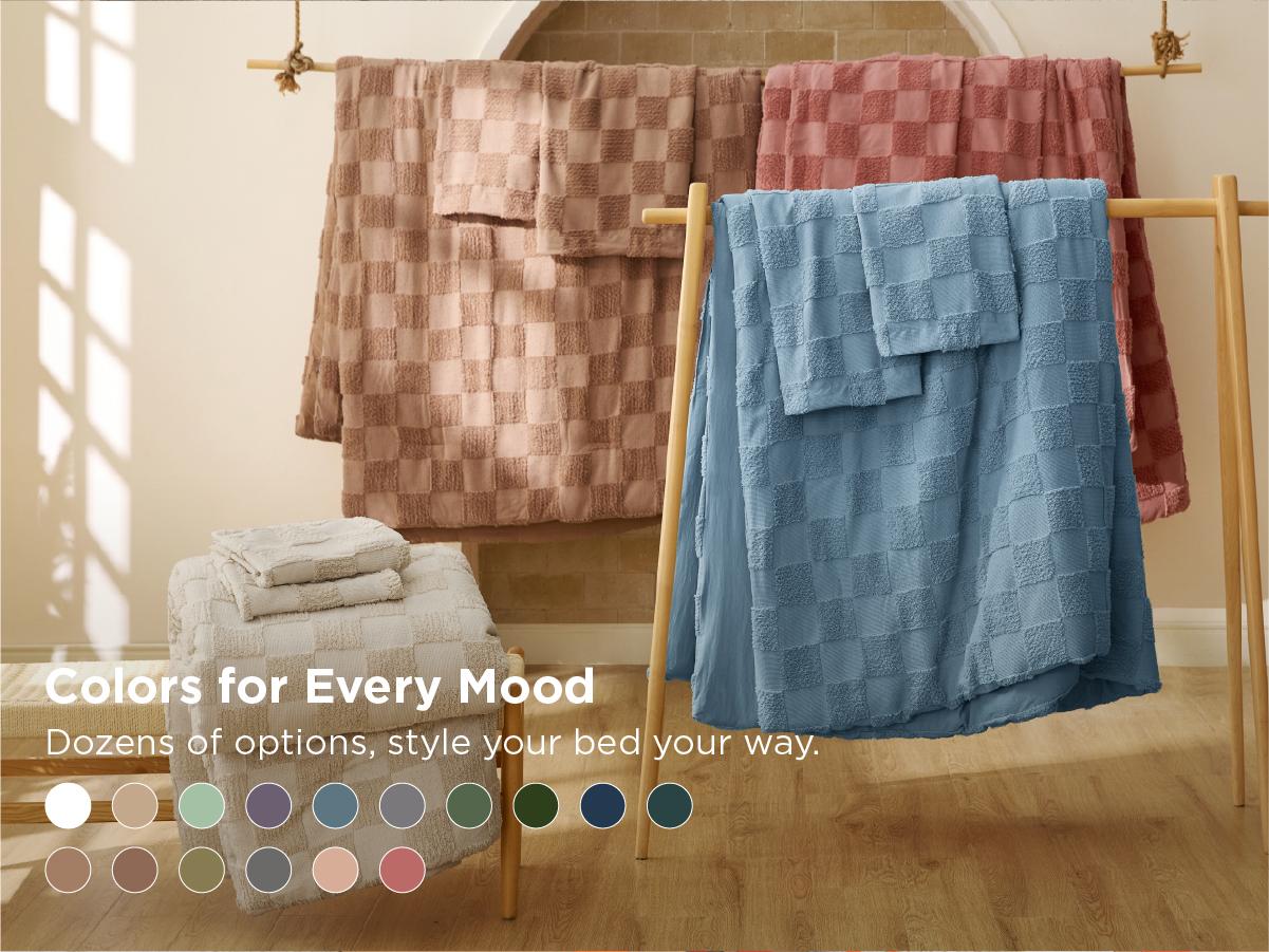 【Father 's Day Gift】Bedsure Checkered Farmhouse Shabby Chic Comforter Set ,Boho Tufted Bed Set, King Size Bedding, 3 Pieces, 1 Plaid Geometric Comforter and 2 Pillow Shams,Jacquard Design Soft Breathable Lightweight All-Season Filling OEKO-TEX Certified