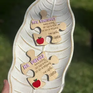 Personalized Teacher Magnet - Customizable Puzzle Piece with Red Apple Design for Unique Gifts