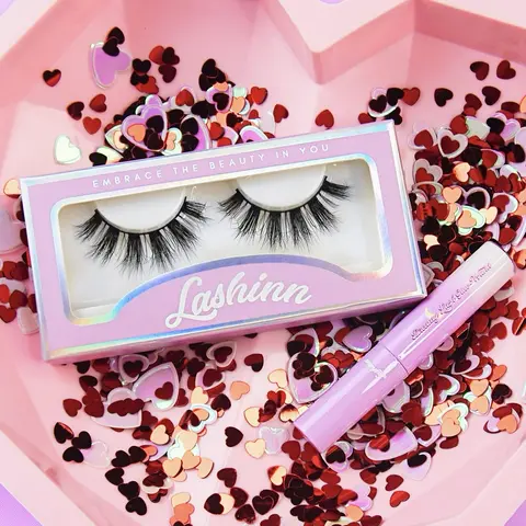 Lashinn Dreamy Bundle – Choose Your Lash Style Beginner Friendly Kit with Latex Free Clear Lash Glue, 2–3 Month Reusable False Eyelashes