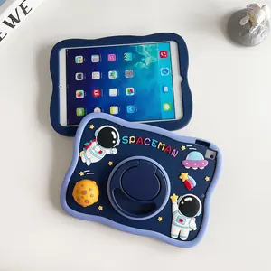 Astronaut Pattern Tablet Case, 360 Degree Rotatable Tablet Protective Cover, Soft Silicone Tablet Protective Case for iPad 7th 8th 9th Air 4/5, Protection, Tablet Casing