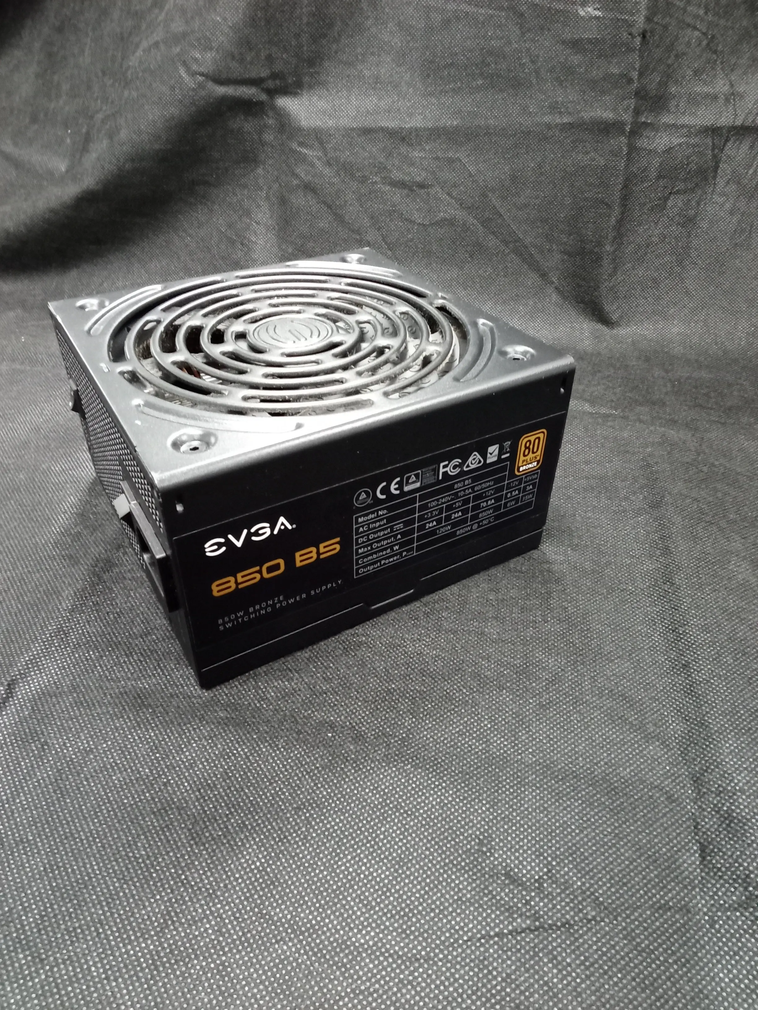 EVGA 850 B5 EVGA 850 B5