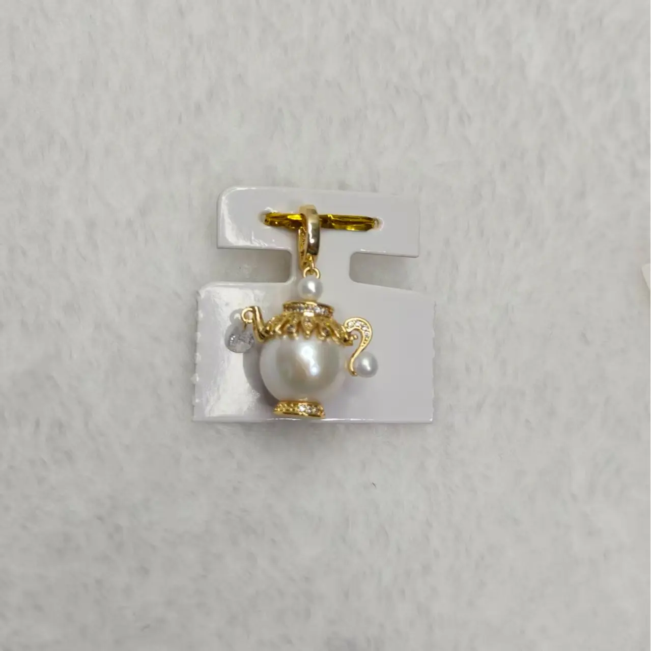 REAL FRESH WATER PEARL PENDENT