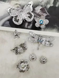8PCS Punk Silvery Rhinestone Butterfly Dragonfly ABS Shoe Charms, Shoe Charms For Sneakers, DIY Decorations Bling Bee Clogs Shoes Buckles Accessories Shoe Clips Decor Fit Women Bubble Slides Slippers Sandals Garden Shoes Beach Bag Birthday Party Gift