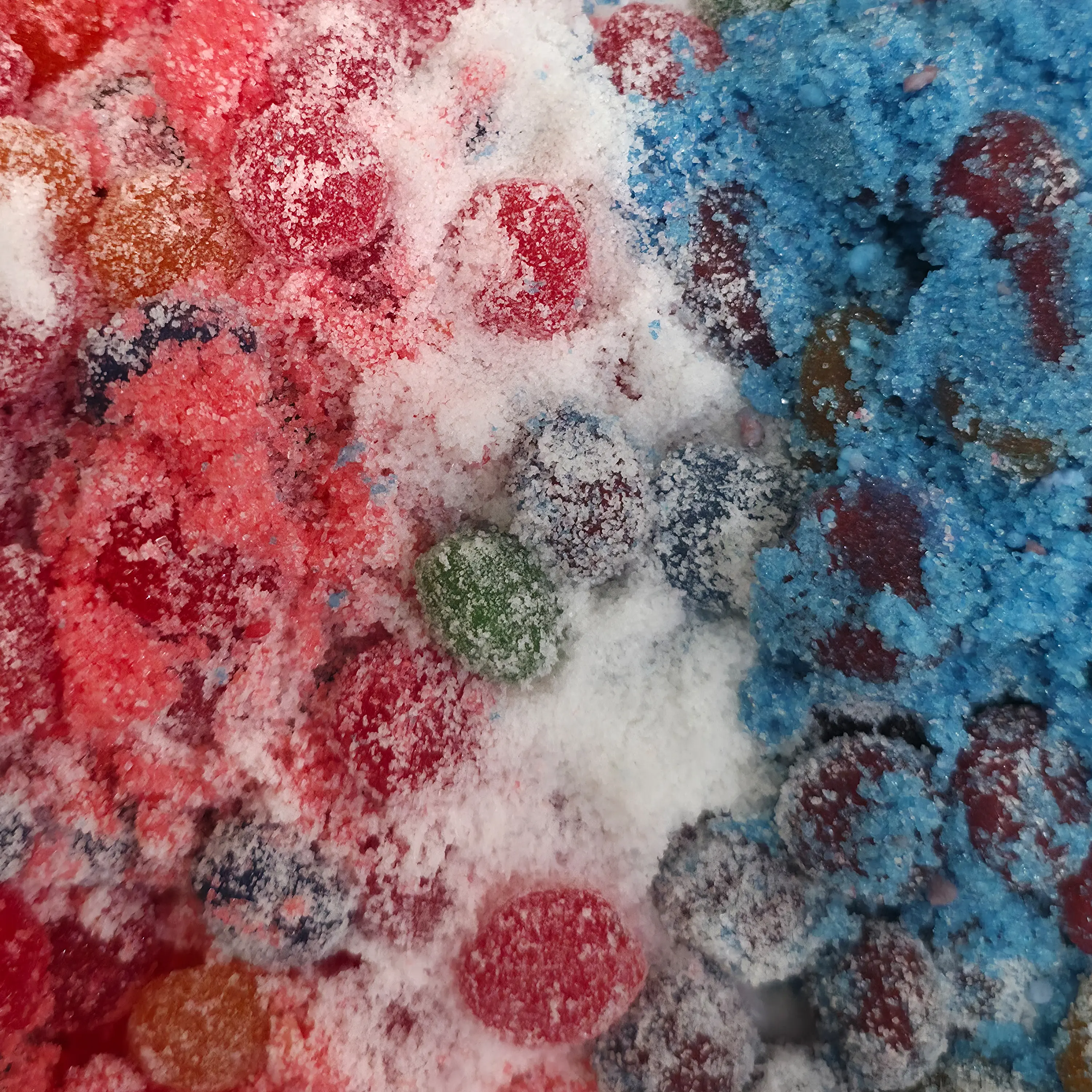 Poppin Crunch 1 LB Red, White & Blue Sour Powder Coated Gushers