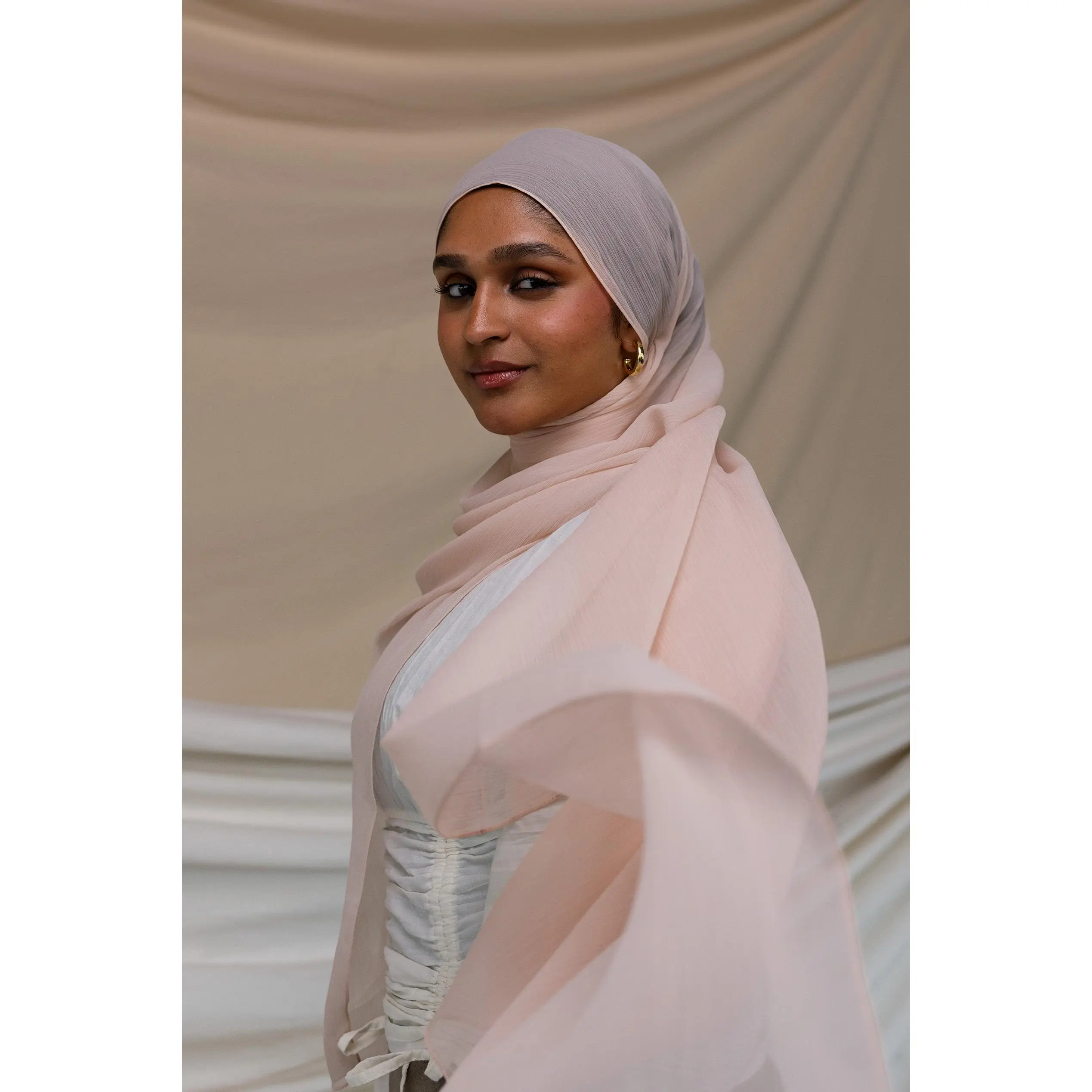 VELA Women's Solid Sweet Rose Pink Crinkle Chiffon Square Layered Hijab - Lightweight, No-Slip, Soft Fabric, 1 Size, Hand Wash, Casual, Evening, Subtle Elegance, All Seasons Use, One Size