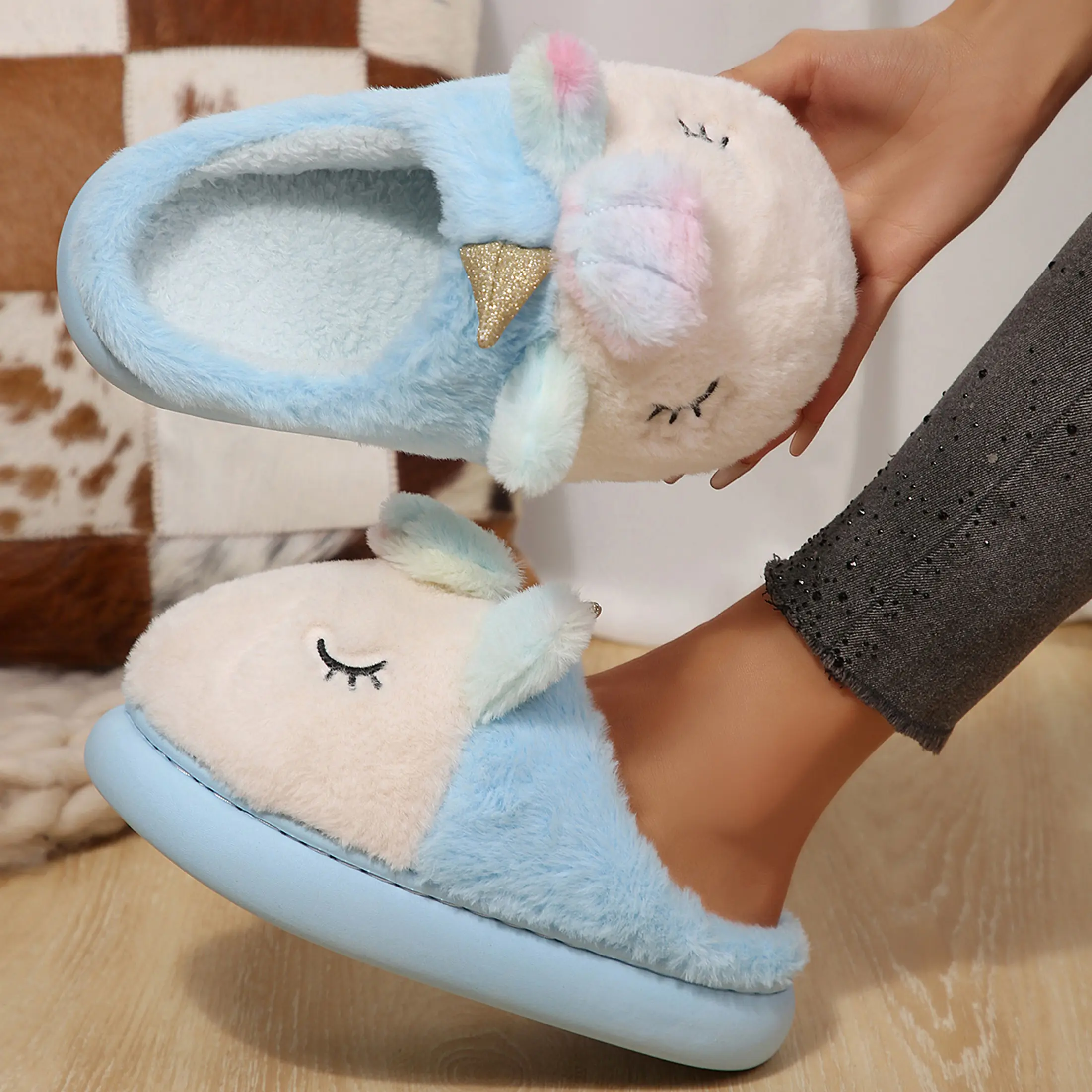 Women's Unicorn Slippers Cute Animal Slippers Fuzzy Slip-on House Shoes Warm Fluffy Plush Indoor Home Slippers