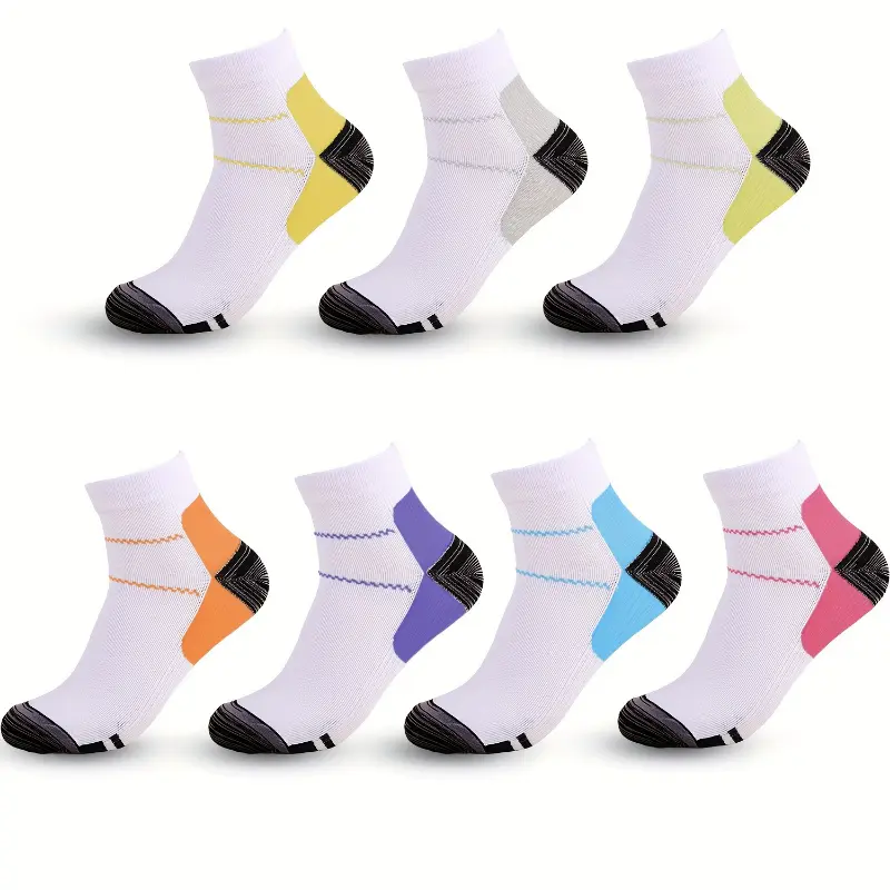 Sports Running Compression Socks Football Socks - Men's & Women's Compression Ankle Socks - Breathable, Moisture-Wicking Fabric - For Athletes & Sports Enthusiasts - Ideal for Running, Football, and Other Sports