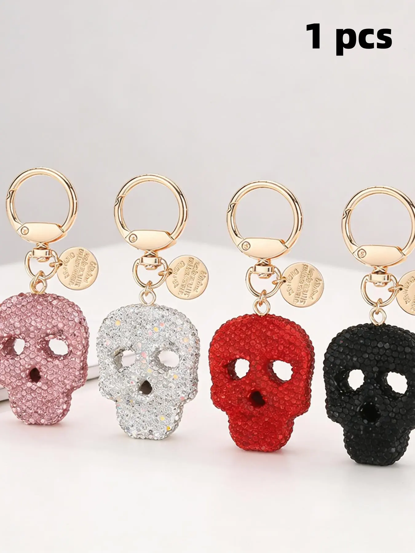 Skull Head Handmade Rhinestone Keychain Pendant, Perfect Holiday Surprise Gift for Men Women Kids, Bag Charm Car Keys Phone Chain