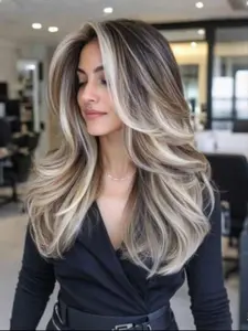 22 Inch High Temperature Fiber Wavy Hair Wig, Synthetic Hair Wig, Machine Made Wig, Gradient Bangs With Bangs, Daily Wear, Versatile Style, Natural Look, Suitable for Women, Natural Looking Wig, Synthetic Machine Wigs