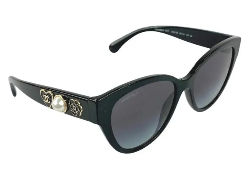 Pre-owned Chanel Coco Sunglasses/Eyewear – Heart, Pearl, Camellia – Black & Gold 4000041683367