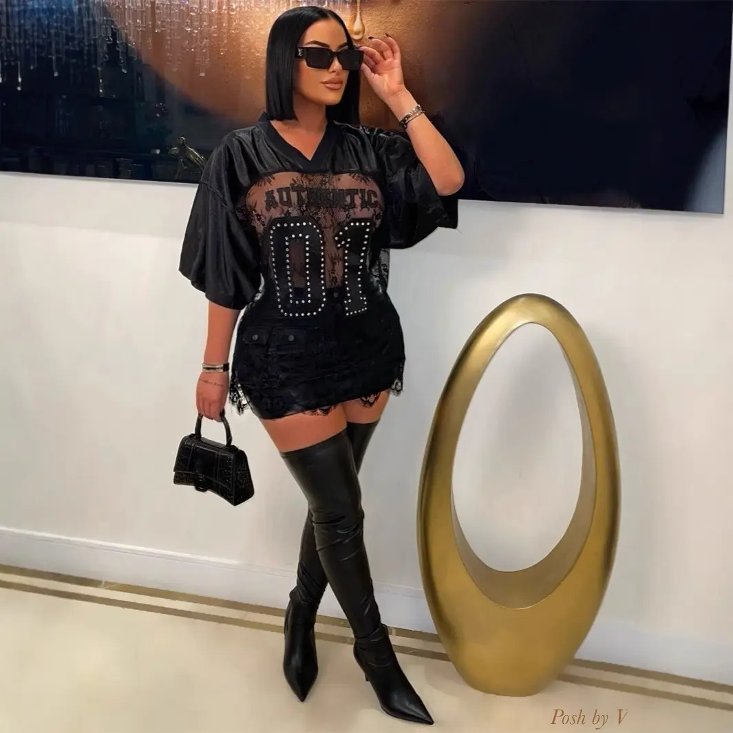 Women's Fashion Graphic T-shirt, Casual Loose Fit with See-Through Lace Patchwork, Short-Sleeved Statement Streetwear, Tshirt, Concert Clothing, Digital Print, Piece, Sexy, Women's Tops, Shirts For Women