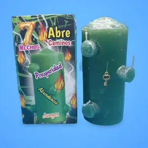 7 Wicks Green Abre Camino candle