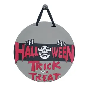 Trick or Treat Halloween Sign – Skeleton Door Hanger