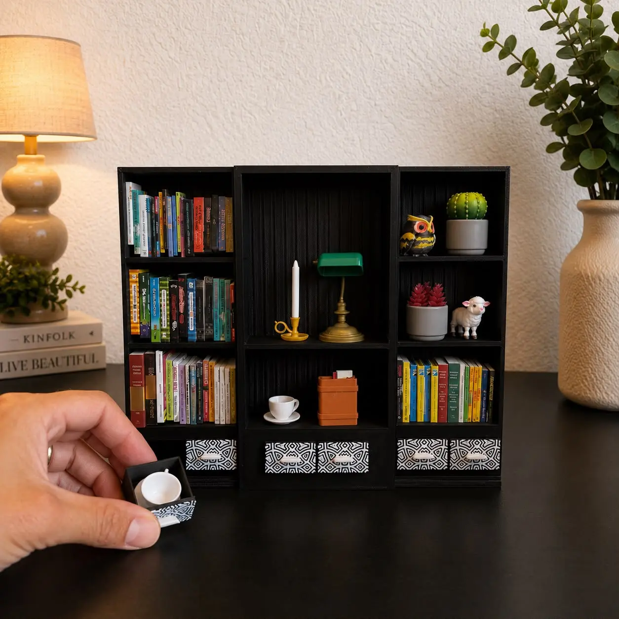 Mini Bookshelf Black (Items not Included)