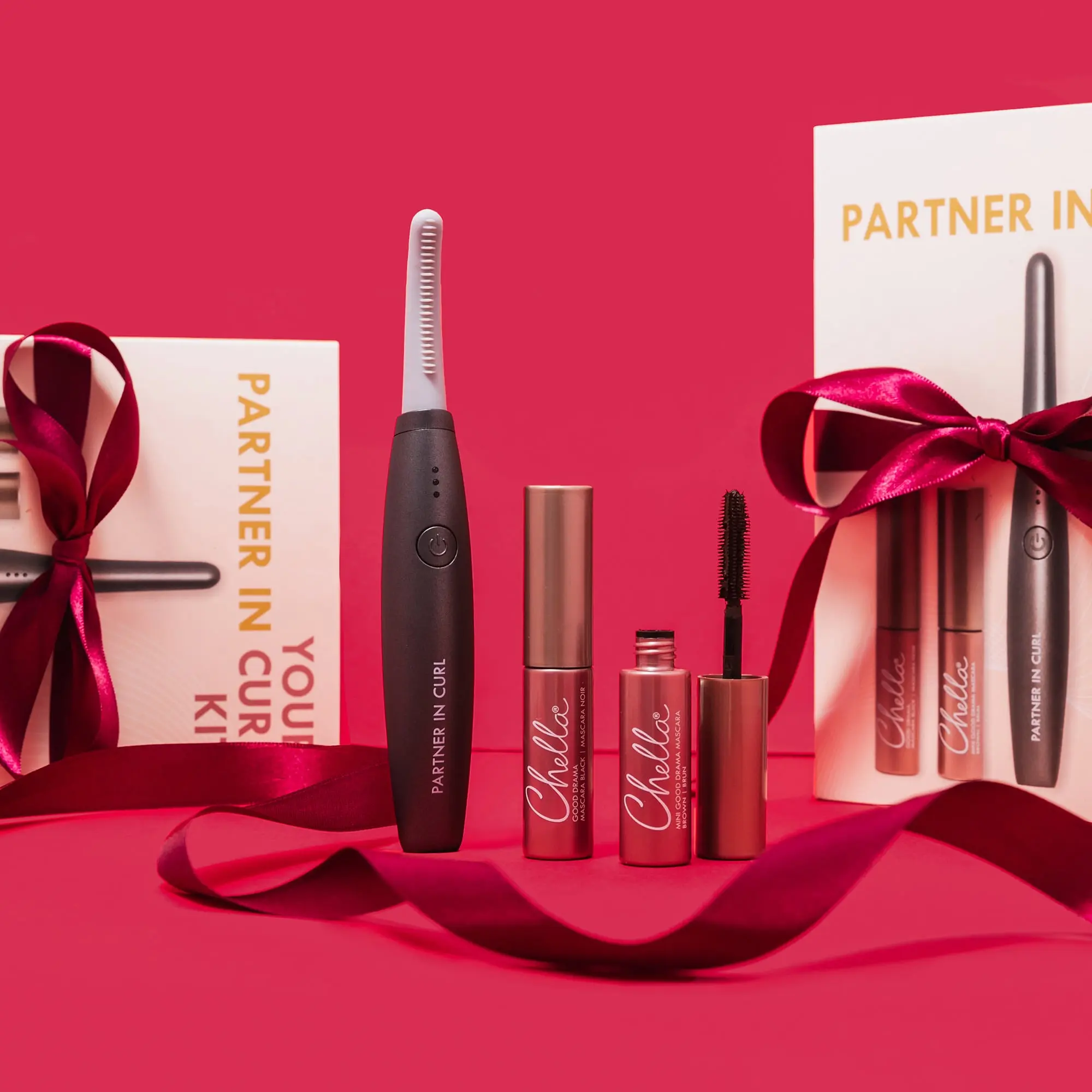Chella Your Partner In Curl Lash Care Kit - Unisex Adjustable Eyelash Curler & Travel-Size Mini Mascara Set, Compact Cosmetic Makeup for Lifted Defined Looks, Creamy Argan Oil Formula, Lengthening Long-Lasting Vegan Cruelty-Free Mascara