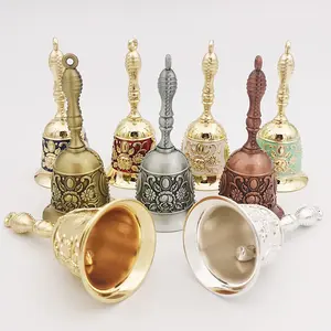 1PC Retro Metalen Tone European Style Hand Bell Craft Decoratie Alarm Bell Handicraft Christmas Bell Wind Bell Christmas Craft