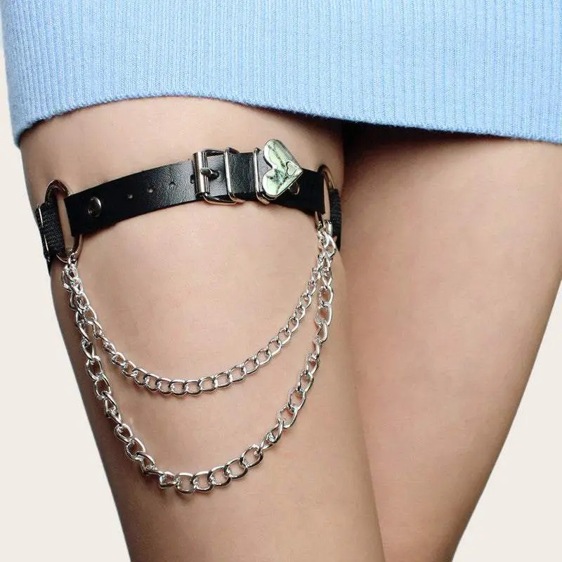 Sensual Heart Chain Elastic Leather Garter Belt: Elevate Your Intimate Style