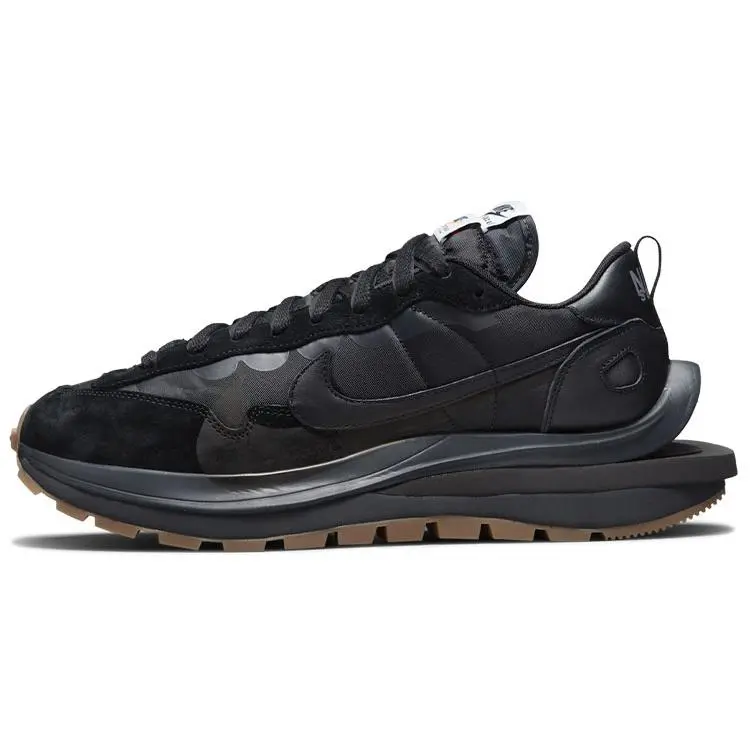 Nike X Sacai VaporWaffle Black Gum' Versatile Low Top Sneakers Unisex DD1875-001