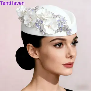 2026 autumn and winter woolen beret women's handmade three-dimensional flower diamond top hat French retro socialite temperament beret