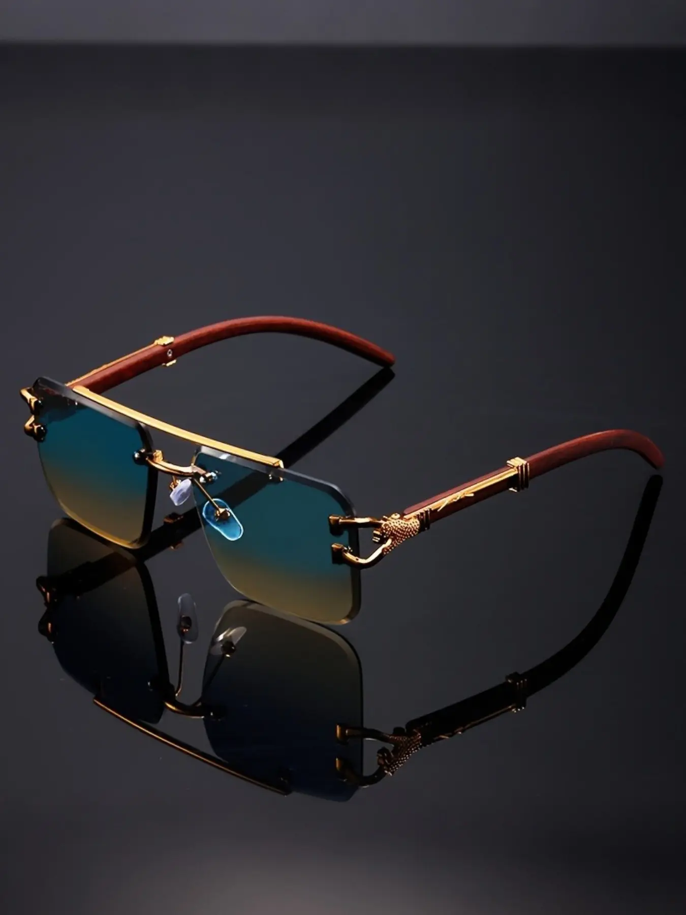 Vintage Double-Bridge Frameless Eyeglasses, Golden Cheetah Decor, Wooden Texture, Men's Party Glasses, Casual Style, All Seasons, Trendy Vintage Sunglasses, Fashion Glasses