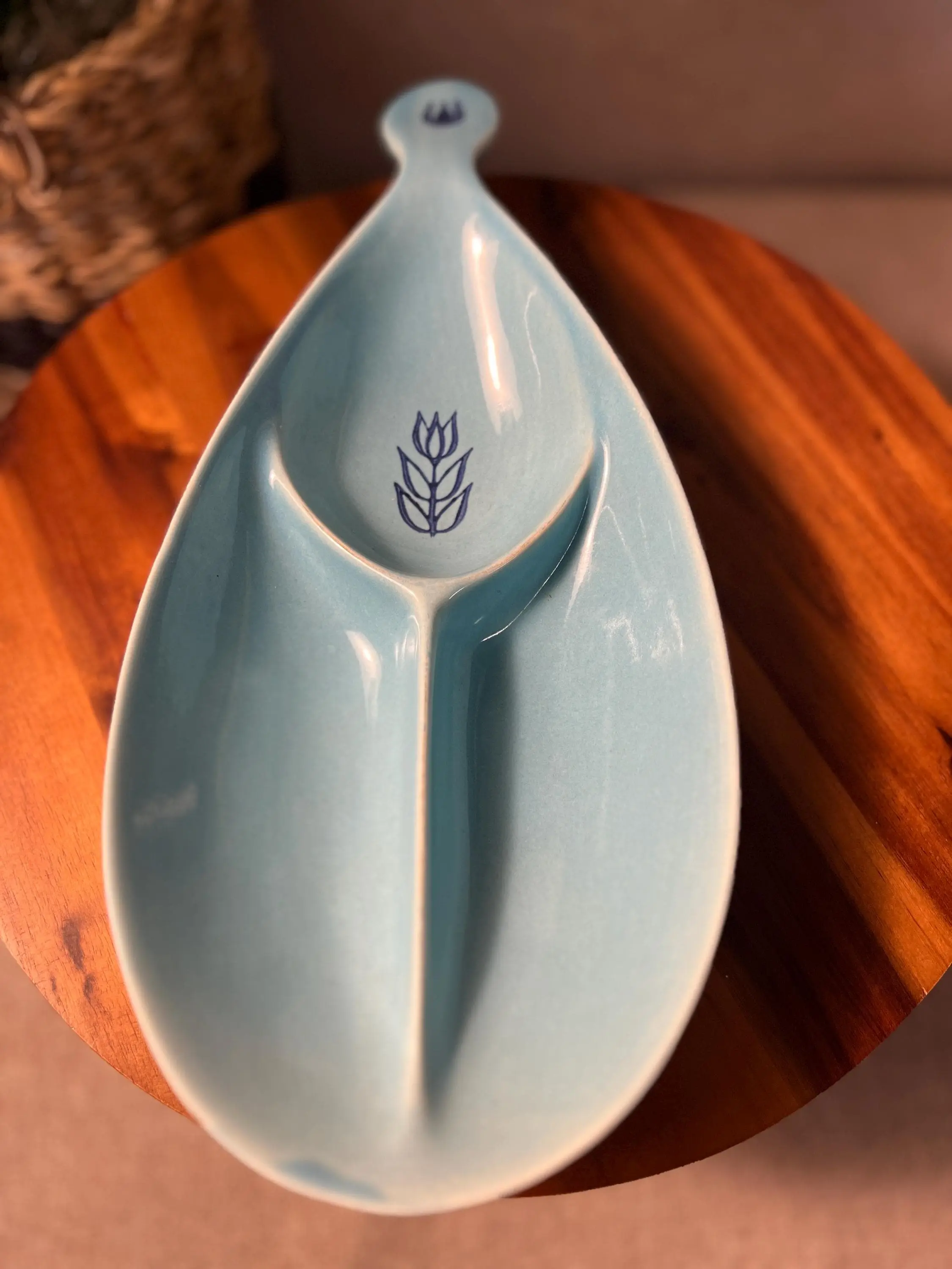 MCM Vintage 1950s Cronin Blue Teardrop Shape Tulip Motif Divided Dish, Kitchenware Plates & Tableware