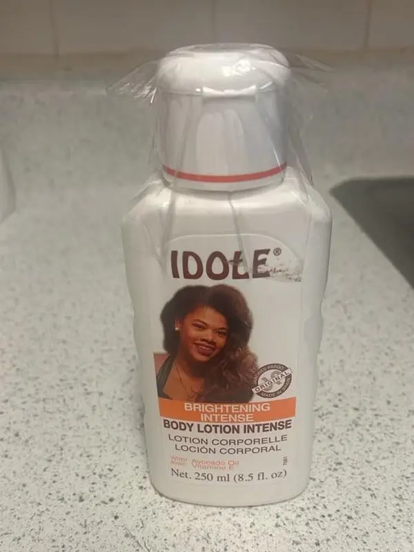 IDOLE Body Lotion with Avocado Oil & Vitamin E – Daily Moisturizing Lotion – 250ml
