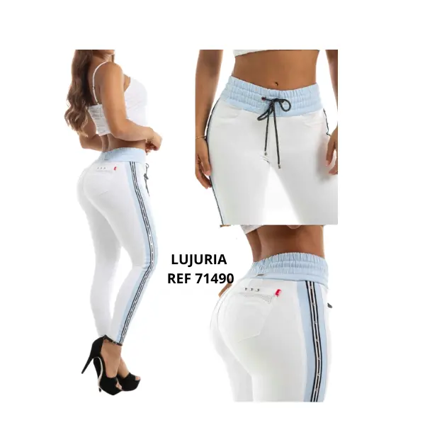 Colombian-style jogger jeans that flatter your figure with a butt-lifting cut, made from high-quality stretch fabric. They stand out for their exclusive rhinestone details, which add a touch of sparkle. Perfect for a modern and elegant look. Elastic
