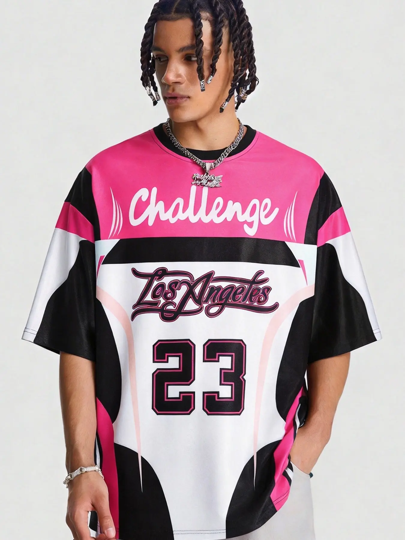 Men's loose Los Angeles basketball T-shirt with "23" and "Challenge" pattern screen printed clothing, loose fit, suitable for street style and comfort, ideal for basketball games, gym workouts, and casual wear