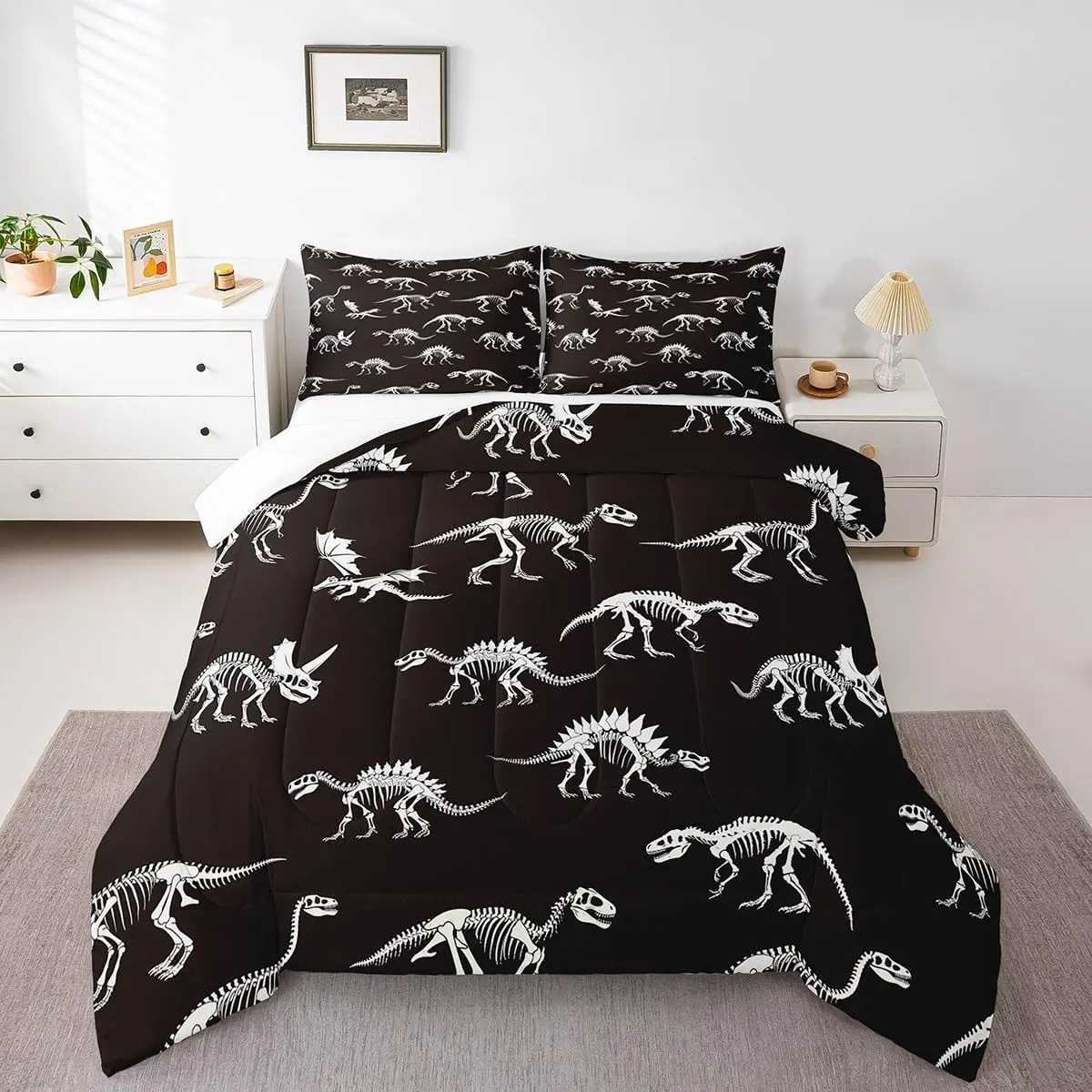 Dinosaur Skeleton Comforter Set Dinosaur Bones Bedding Set Women Adults Ancient Animals Comforter Black and White Quilted Duvet Set Bedroom Collection
