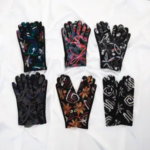 Hand Embroidered Gloves for Women, Fleece Lined Winter Gloves with Touchscreen, Warm Floral Design, Cozy Boho Cold Weather Accessory Gift