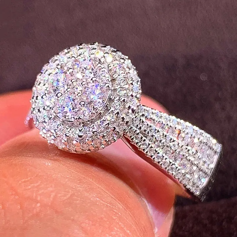 Luxury Women Engagement Ring Shiny Round Micro Pave Zirconia Ring Bridal Romantic Wedding Engagement Jewelry Gift