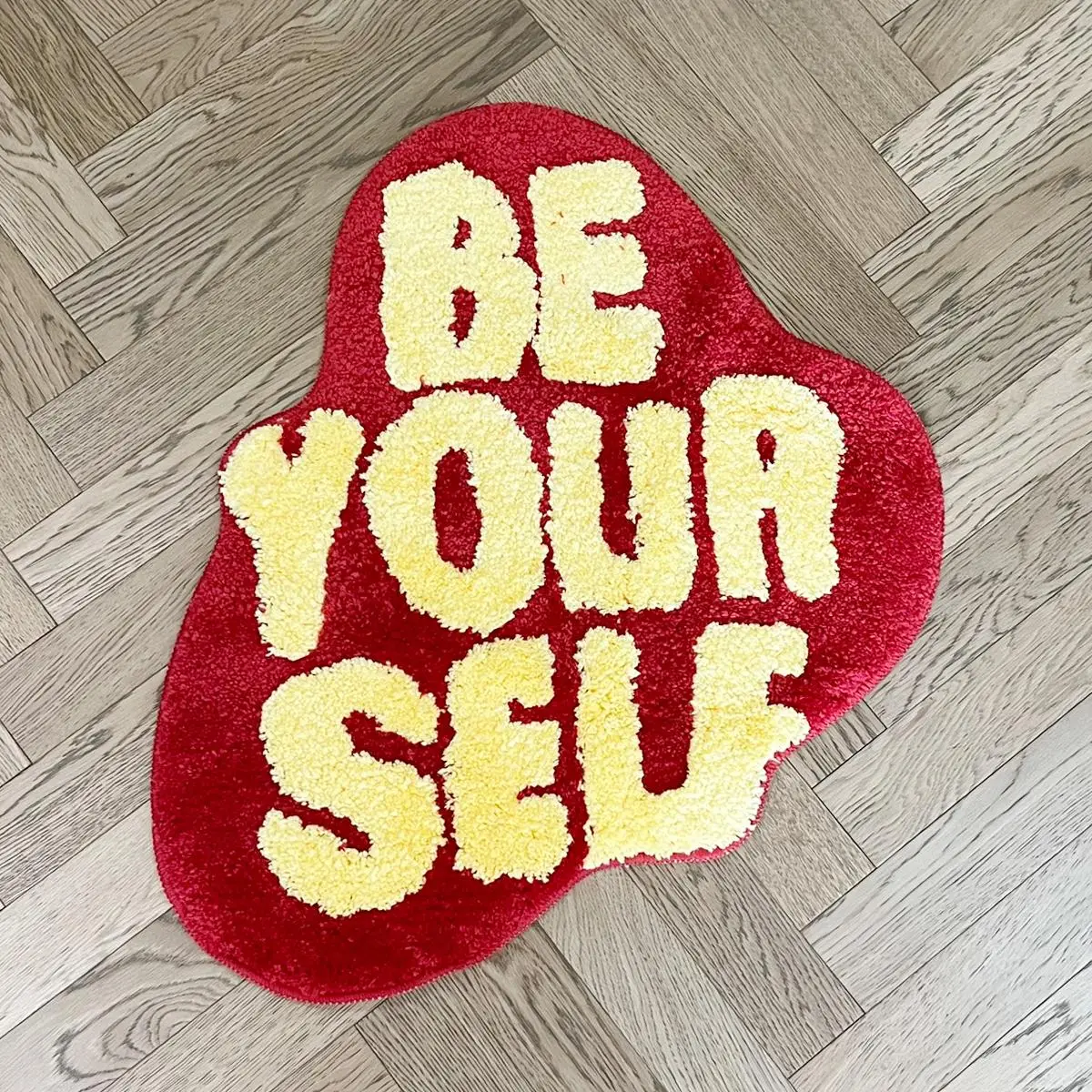 Slogan Pattern Tufted Rug, Soft Comfortable Floor Mat, Irregular Area Rugs, Non-slip Carpet for Home Living Room Bedroom Bathroom