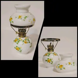 Vintage Gone With The Wind Hurricane Lamp