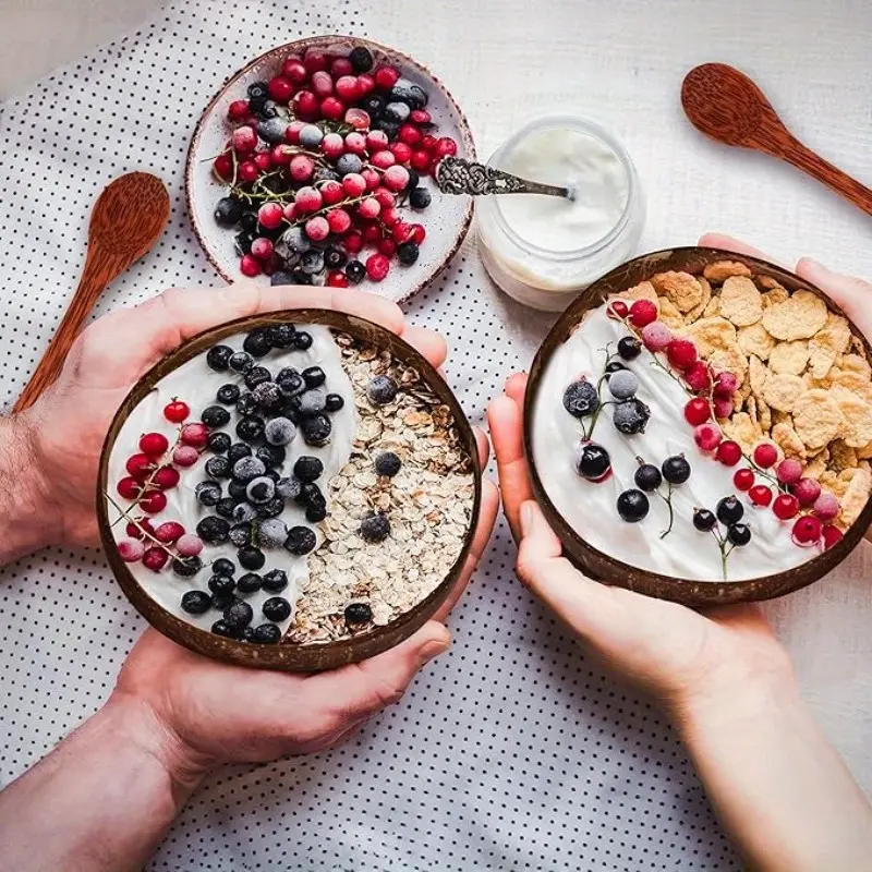 Floral Coconut Shell Tableware Set - 4 Bowls (1000-2000ml), 4 Spoons, Fruit Bowl, Ideal for Salads, Smoothies, Kitchen Gift