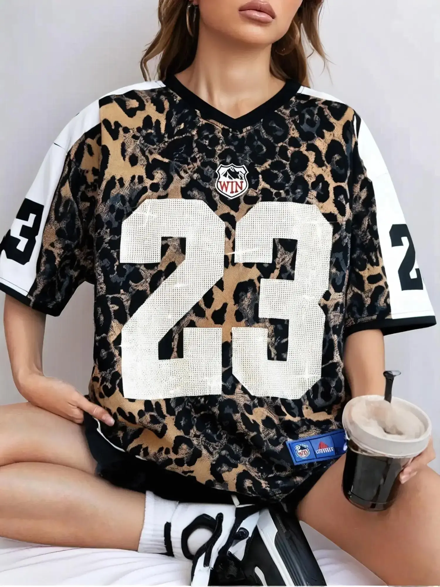Women's Rhinestone Casual Sporty Top, Stylish Short Sleeve Jersey, Loose-Fit American Retro Style Summer Top, Casual Workout Tops, Workout Gym Sports Tees, Moderate Fabric, Unisex Sports Wear, Athletic Top