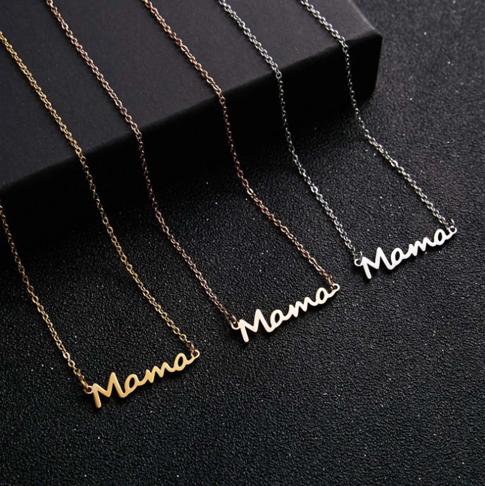 MAMA Letter Necklace for Mom, Y2K Clavicle Chain, Mother’s Day Gift for Women
