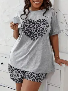 Plus Size Women's Pajama Set, Spring Summer Loose Casual Plaid Top and Short Pants, Easter Birthday Gift, 2-Piece Home Wear