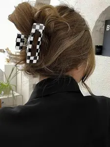 A delicate and elegant color block checkerboard pattern hair clip accessory, suitable for minimalist headwear with thick hair, updo, perfect for daily travel, and also a surprising exquisite small gift, Hair Clip For Everyday Wear