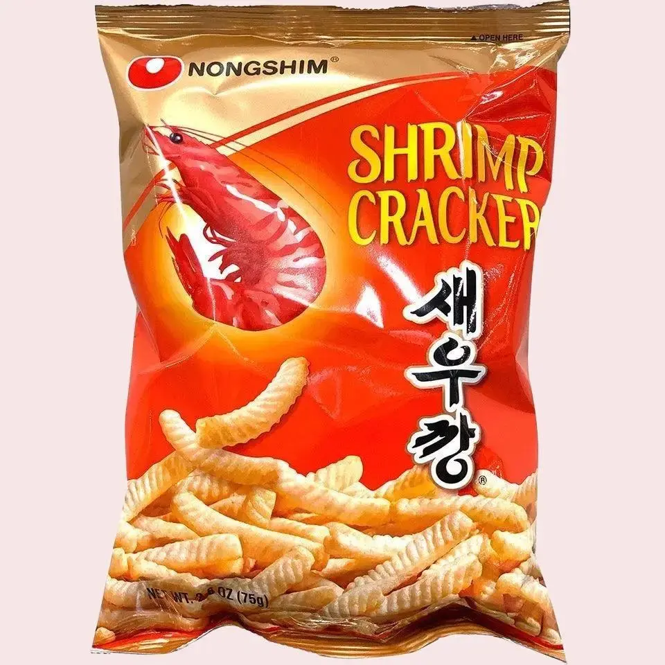 NONGSHIM Shrimp Crackers - 2.6oz Corn-Based Non-Fried Korean Snacks, Crispy Crunchy Flavorful Snack with Enriched Wheat Flour, Shrimp Powder, Salt, Garlic, Onion Powder & Dried Onion Accent, Korean Food, Corn Syrup, Maltodextrin