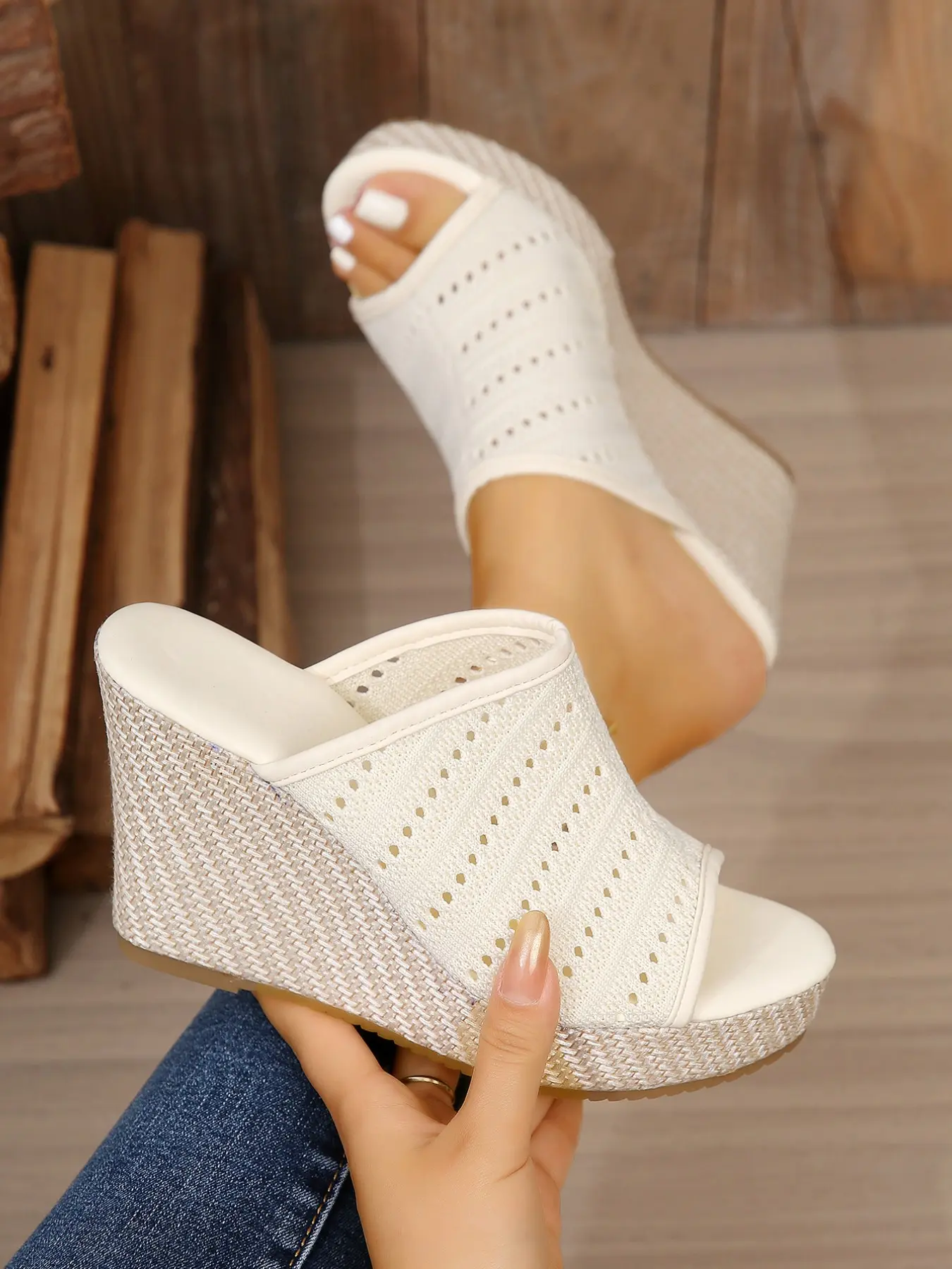 Ladies' summer breathable knitted wedge sandals, holiday high-heeled slippers, non slip sole design, suitable for multiple occasions, super high heels party sandals