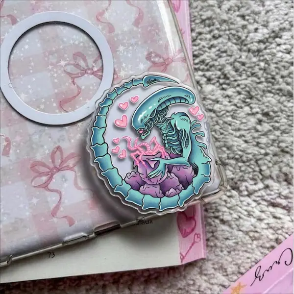 Xenomorph Alien Egg MagSafe Phone Grip, Sci-Fi Horror Aesthetic Griptok, Cute Xenomorph Phone Stand, Trendy Space Horror Accessory, Unique Fan Gift