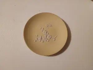 Wedgwood England Jasperware Butter Yellow Primrose 4 1/8” Pin Trinket Plate Tray