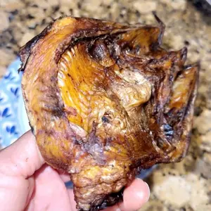 Thailand butterfly fish. Very tasty and best for jollof riced and soup. 4pcs per pack. No refund